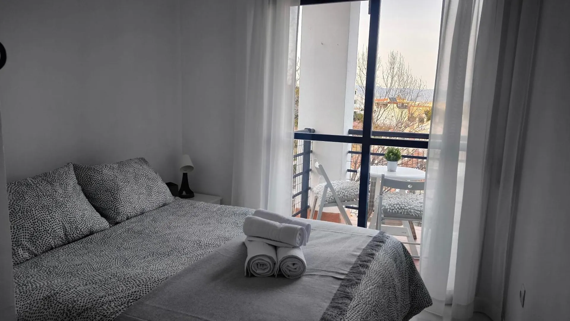 Apartament Beach Playamar contacts
